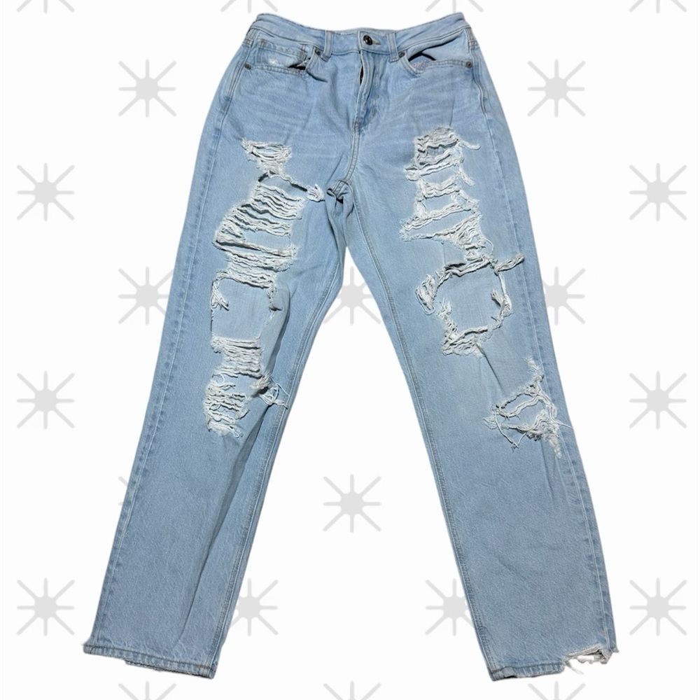 American Eagle Size 6 Light Washed High Rise Ripped Distressed Vintage Mom Jeans